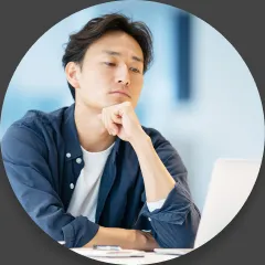 設定作業に悩む担当者