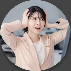 繁忙期の対応に不安を感じる担当者